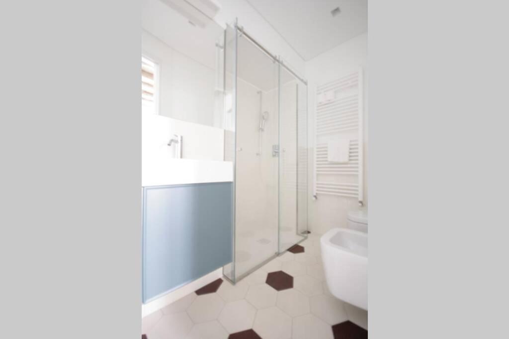 Charmant Maison In Centro Торино Екстериор снимка